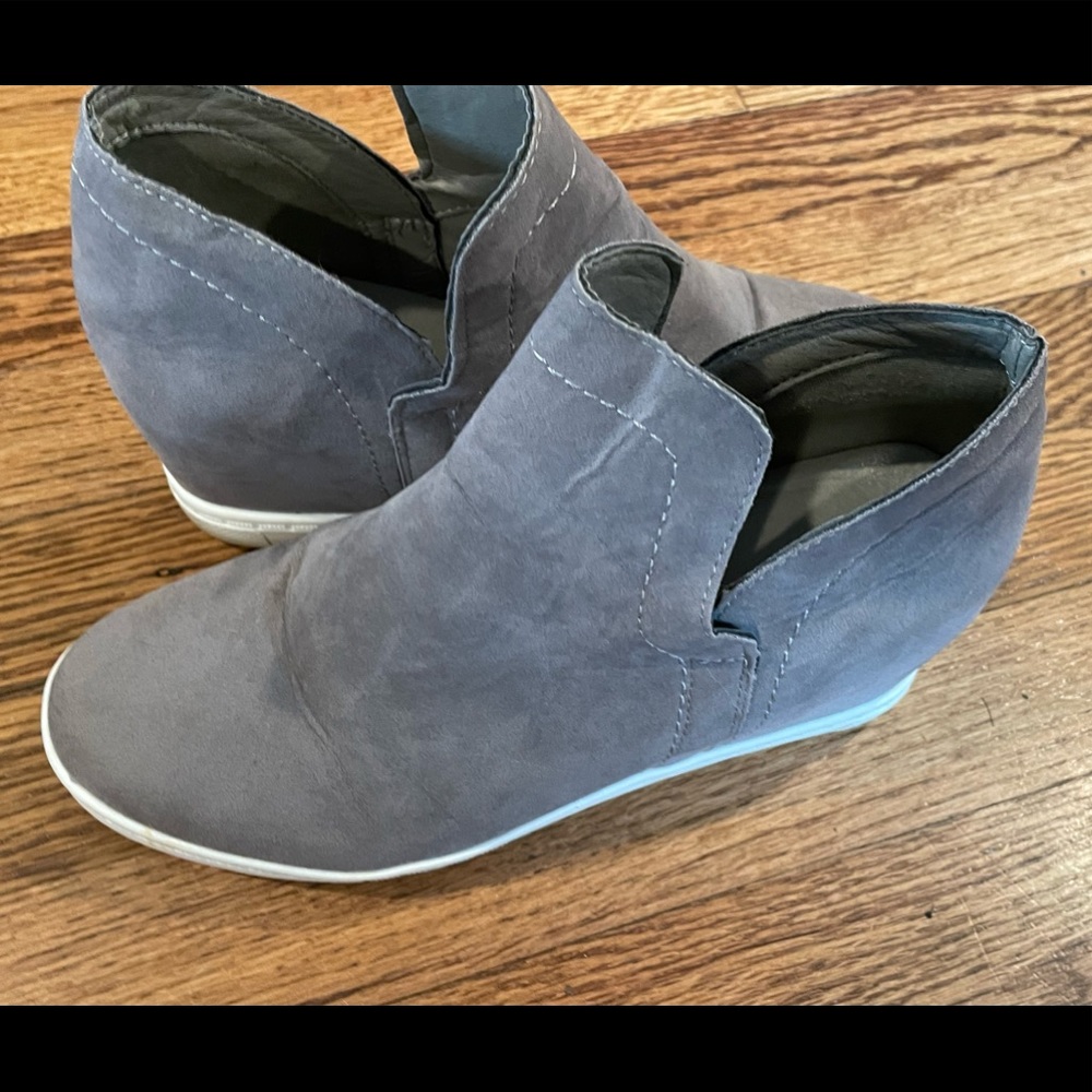 Grey wedge booties